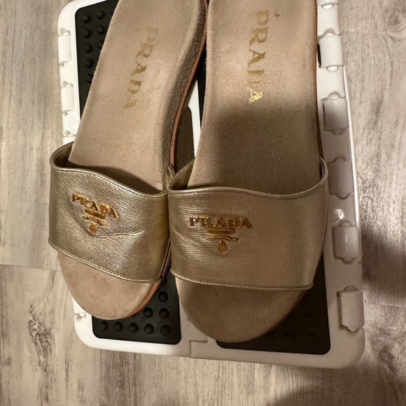 Prada sandals gold - Picture 5 of 5